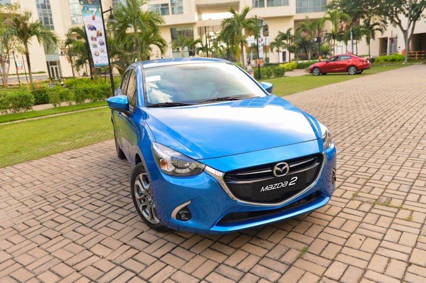 Mazda2 giảm giá 70 triệu đồng - 1