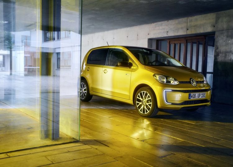 VW e-Up!, E-Beetle tham gia giải đua Mille Miglia Green - 1