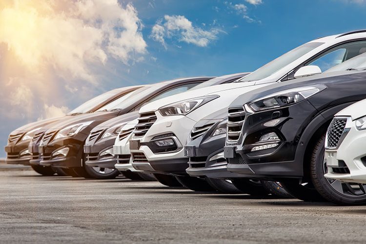 Hơn 5.300 ôtô các loại nhập khẩu về Việt Nam nửa tháng 11-2019