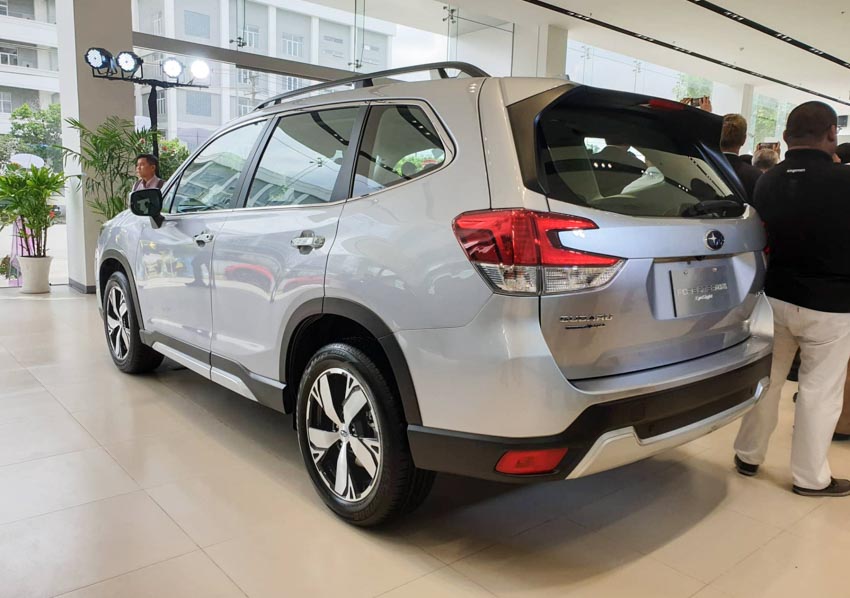 Subaru tiếp tục giảm giá Forester “đấu” Honda CR-V tại Việt Nam -1