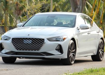 Genesis G70 động cơ 2.5L turbo
