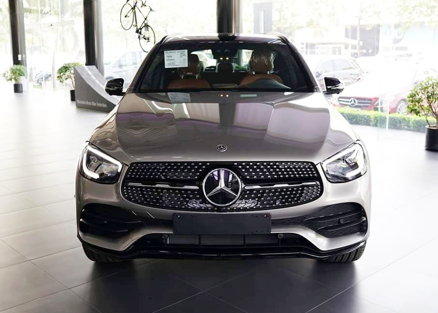 thông tin về trang bị trên Mercedes-Benz GLC 300 - 13