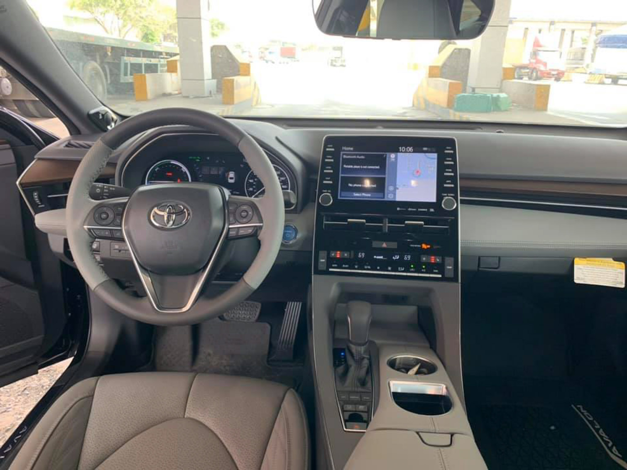 Toyota Avalon Hybrid Limited 2020 - 4