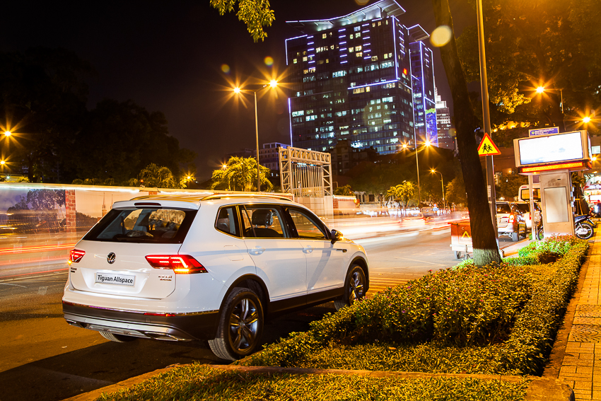 Volkswagen Việt Nam ưu đãi 100% phí trước bạ cho bộ đôi Tiguan và Passat - 7
