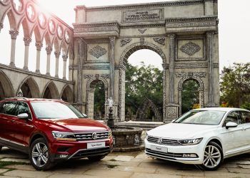 Volkswagen Việt Nam ưu đãi 100% phí trước bạ cho bộ đôi Tiguan và Passat - 1