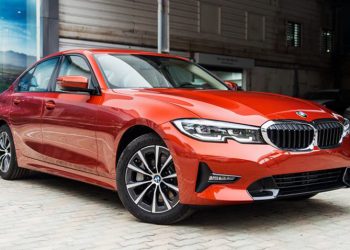 BMW 320i 2020 sắp về Việt Nam, thách thức Mercedes C200 Exclusive - 1