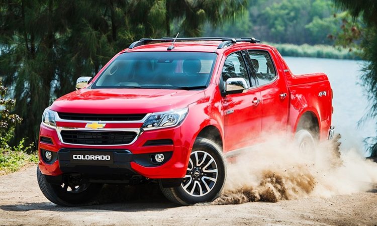 Theo chân Trailblazer, Chevrolet Colorado cũng giảm giá “khủng” 160 triệu - 1