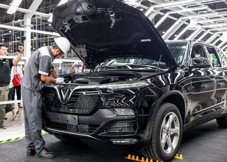 Lệ phí trước bạ giảm 50% không dễ 'kích thích' thị trường ô tô - 04