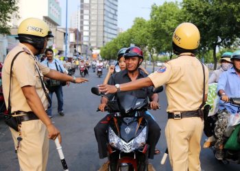 Những loại giấy tờ người tham gia giao thông cần mang theo