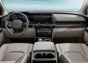 Lô diện Kia Sedona 2021 với nội thất thiết kế cao cấp - 1