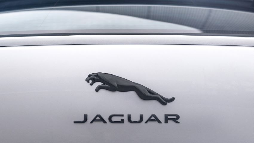 SUV chạy điện Jaguar I-PACE