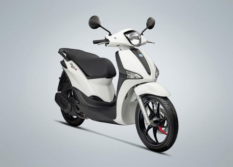 Phiên bản mới Piaggio Liberty S Black series 125cc trình làng với giá 58,5 triệu đồng