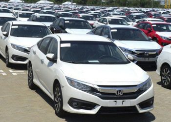 ô tô nhập khẩu 6 tháng