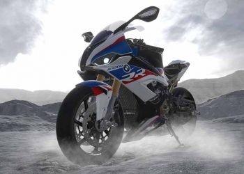 BMW Motorrad công bố giá mới giảm gần 100 triệu cho xe phân khối lớn