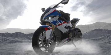BMW Motorrad công bố giá mới giảm gần 100 triệu cho xe phân khối lớn