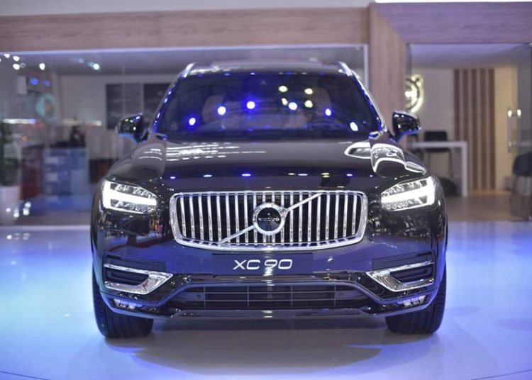 Volvo Vietnam ưu đãi 50% trước bạ cho dòng xe XC40 và XC90