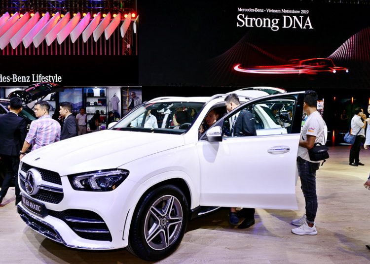 Thời điểm vàng để sở hữu xe sang Mercedes-Benz Việt Nam ưu đãi trong tháng 9 -m 10