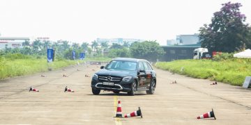 Học viện Lái xe An toàn Mercedes-Benz (MBDE) năm 2020