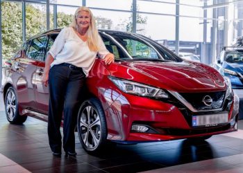 Nissan sản xuất chiếc xe điện LEAF thứ 500.000