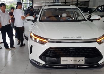 Xe Trung Quốc dễ mua nhưng khó bán