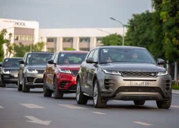Jaguar Land Rover Việt Nam triển khai hoạt động lái thử và dịch vụ tại Quảng Ninh và Kiên Giang- 3