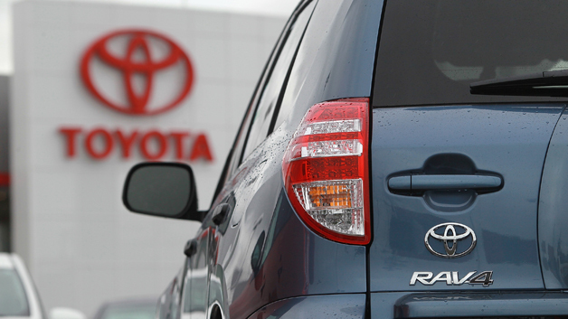Toyota triệu hồi thêm 1,5 triệu xe lỗi bơm xăng