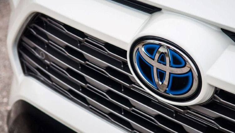 Toyota dẫn đầu Top 10 thương hiệu ôtô có giá trị nhất năm 2020