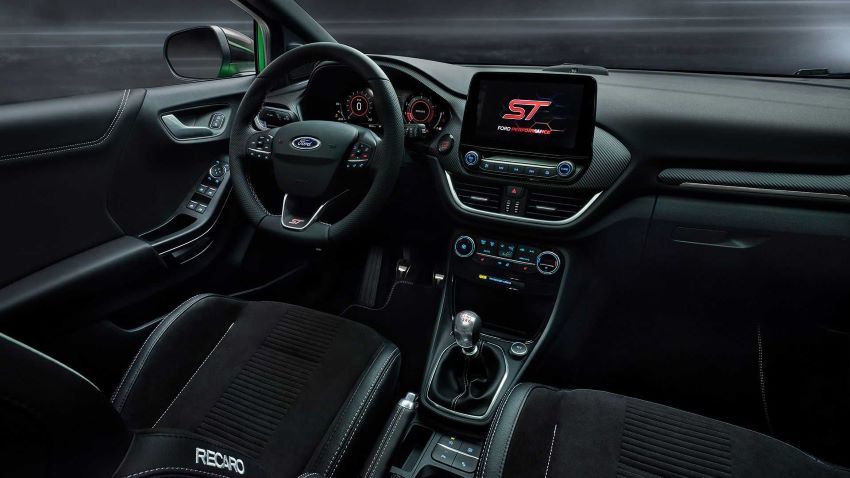 xe Ford Puma ST 2021 