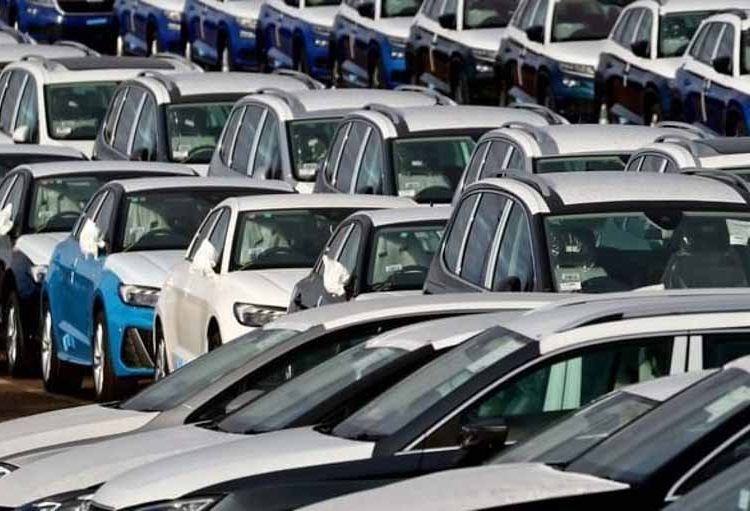 Ôtô đắt gấp 2-3 lần thế giới, 7 năm không ăn tiêu đủ mua xe 400 triệu -1