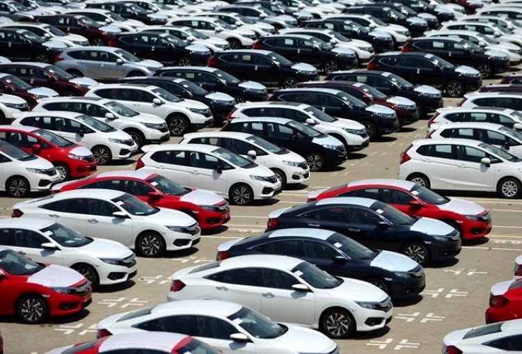 Lượng ô tô nhập khẩu tiếp tục tăng mạnh trong tháng 9