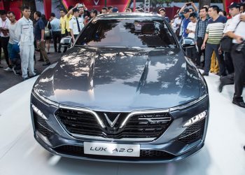 VinFast công bố bảng giá mới cho các mẫu xe trong tháng 11/2020