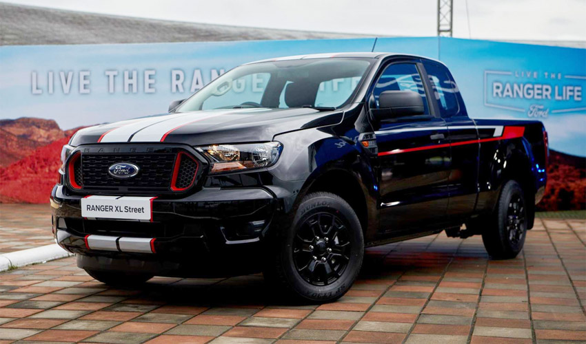 Ford nâng cấp ‘vua bán tải’ Ranger, cạnh Nissan Navara mới - 1