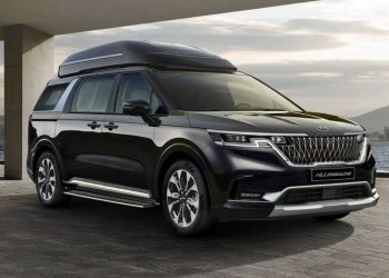 Kia Carnival ra mắt phiên bản Hi Limousine mui cao mới