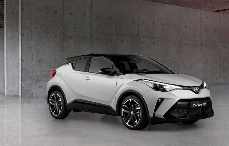 Toyota trình làng mẫu xe crossover thể thao C-HR GR Sport 2021