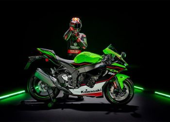 Kawasaki ra mắt ZX-10R phiên bản 2021 với nhiều nâng cấp mới