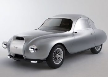 Chi tiết mẫu xe điện Kyocera Moeye có táp-lô trong suốt