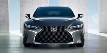 Lexus IS 2021 hoàn toàn mới sắp sớm ra mắt tại Việt Nam