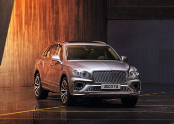 Bentley Bentayga V8 2021, tối ưu về sức mạnh, sang trọng và đẳng cấp hơn