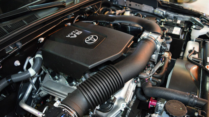 Toyota Fortuner 2021 có thêm phiên bản xăng V6 4.0 - 8