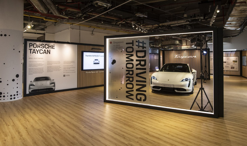 Porsche mở cửa không gian triển lãm “#DrivingTomorrow” tại sân bay Jewel Changi, Singapore - 8