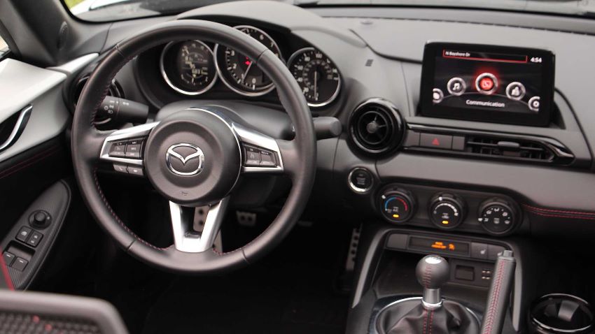 Mazda MX-5 Miata mới