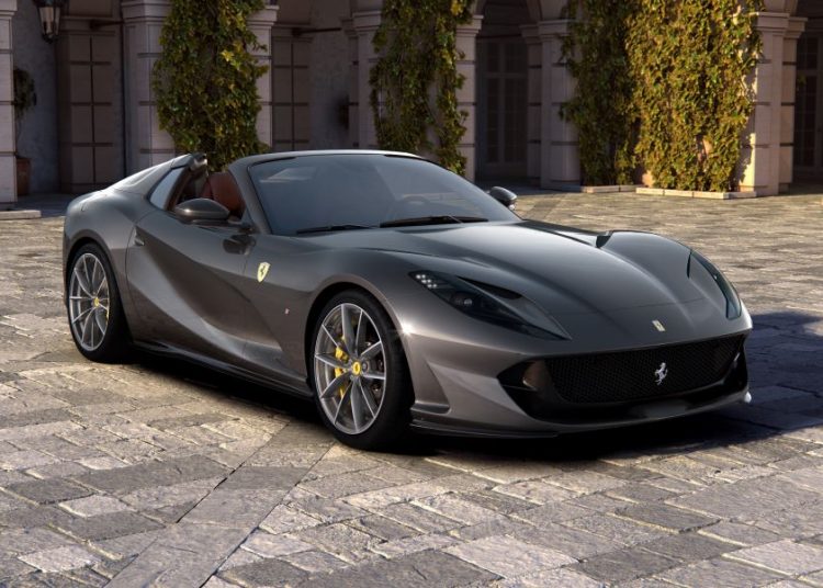 Ferrari nhận hai giải thưởng của tạp chí Top Gear