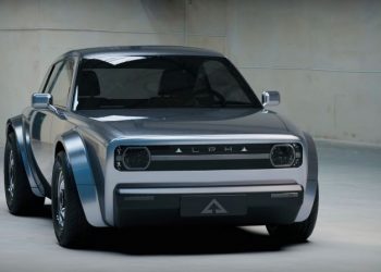 Xe ôtô điện Alpha Ace 2022 với thiết kế phong cách cổ điển