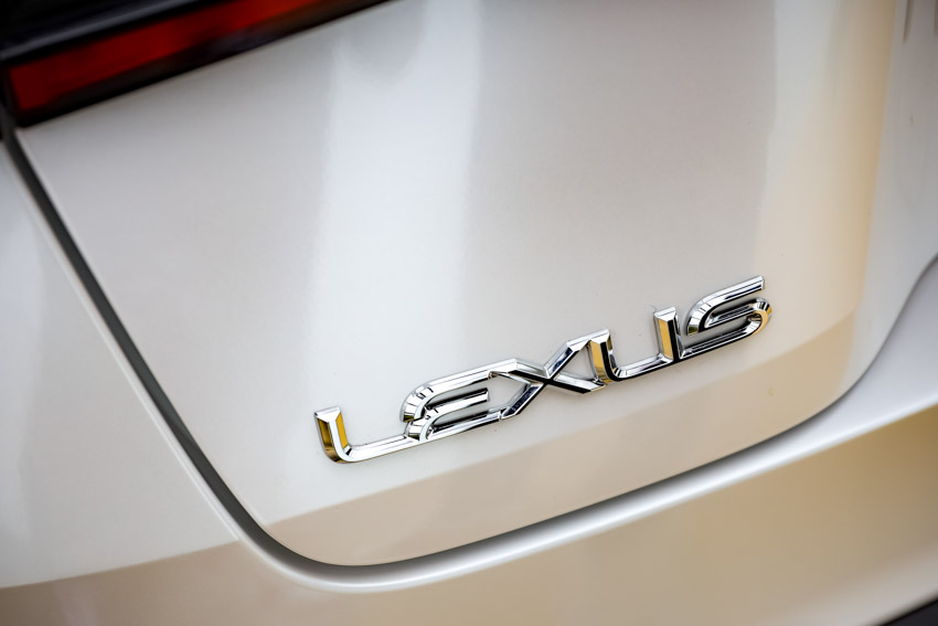 Chiêm ngưỡng sedan thể thao hạng sang cỡ nhỏ Lexus IS 2021 ra mắt tại Việt Nam-3