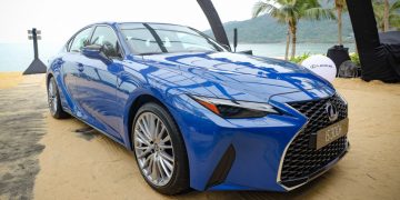 Chiêm ngưỡng sedan thể thao hạng sang cỡ nhỏ Lexus IS 2021 ra mắt tại Việt Nam-27