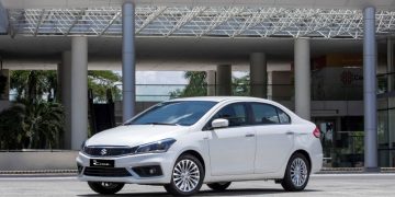 Chiếc sedan nào dành cho gia đình và bản thân các quý ông ưa chuộng?