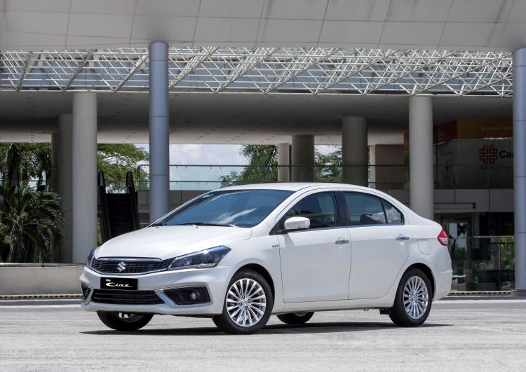 Chiếc sedan nào dành cho gia đình và bản thân các quý ông ưa chuộng?