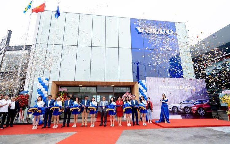 Volvo Car ra mắt chính thức showroom tại Đà Nẵng