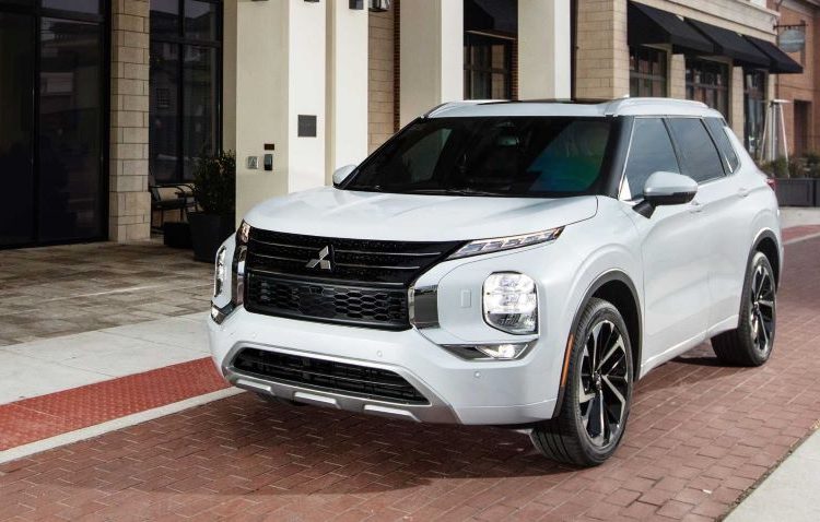 Cận cảnh Mitsubishi Outlander 2022 thiết kế hoàn toàn mới