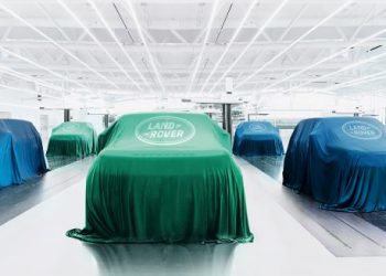 Tất cả dòng xe Jaguar và Land Rover sẽ hoàn toàn chạy bằng điện vào năm 2030